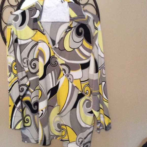 Gray and yellow blouse