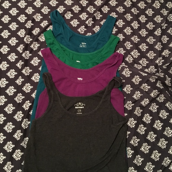 set of 4 tank tops