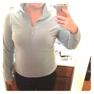 Baby blue north face size L
