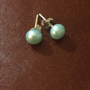 Sterling silver dyed freshwater pearl earrings
