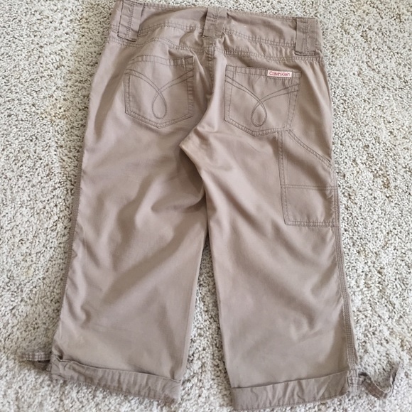 Calvin Klein Women Capris - Picture 3 of 4