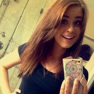 Meet your Posher, Taneisha