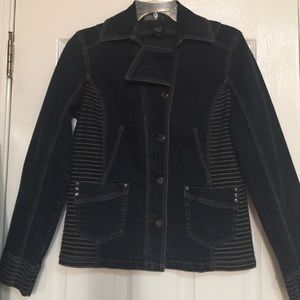 Super cool Jean jacket 🕶😎