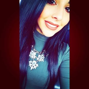 Meet your Posher, Jackie