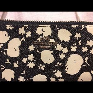 Coach Wristlet Prairie Brand New!