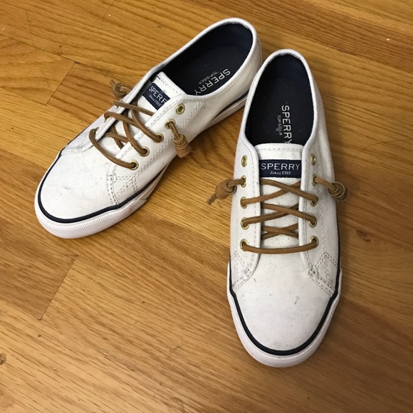 Sperry Sneakers
