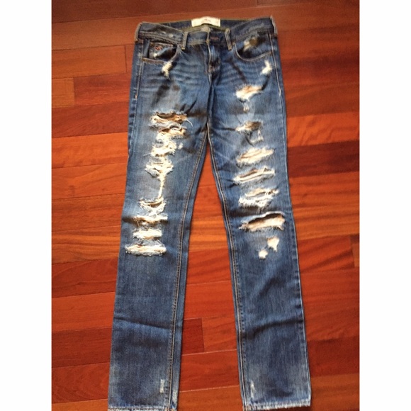 Hollister Distressed Skinny Jeans