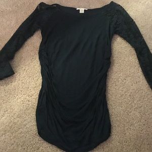 Dark green. Lace 3/4 sleeve