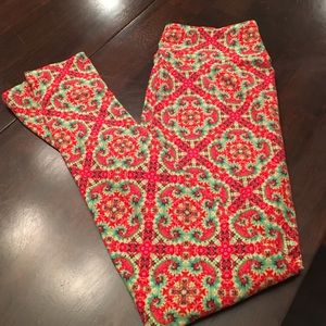 NWOT Lularoe OS Leggings