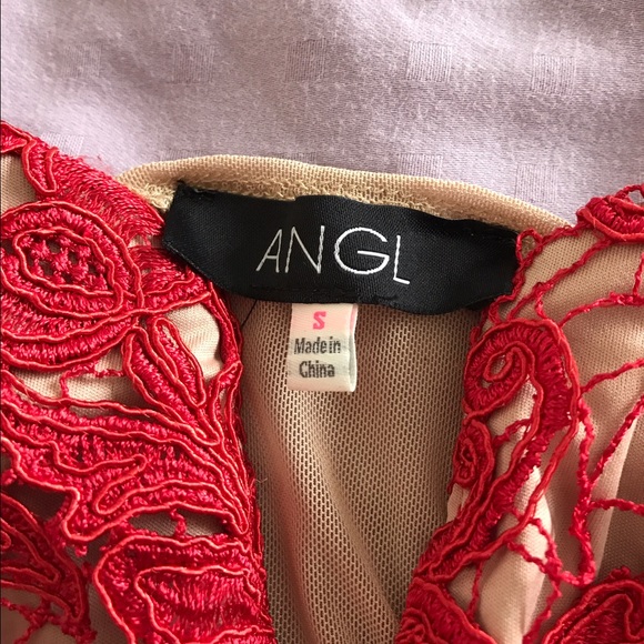 Two-Piece Set - Picture 3 of 4