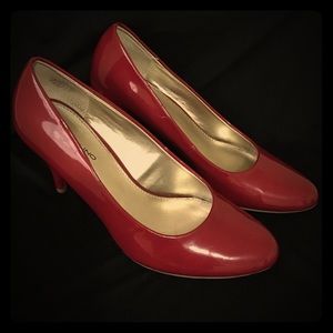 Bandolino Classic RED HOT Pumps 👠