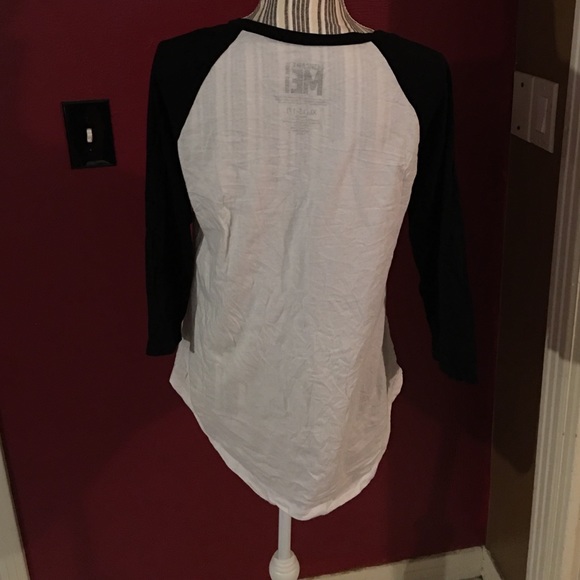 Despicable me Christmas shirt - Picture 2 of 3