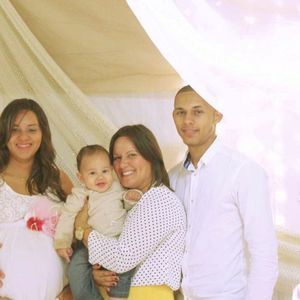 Meet your Posher, Glorivee