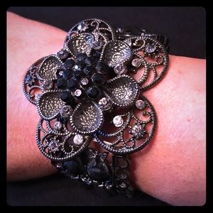 3 for $20 Sale Stella & Dot Black metal bracelet