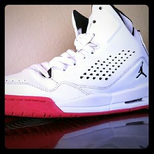 Jordan Flight 45 Pink