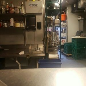 Meet your Posher, Nelsen