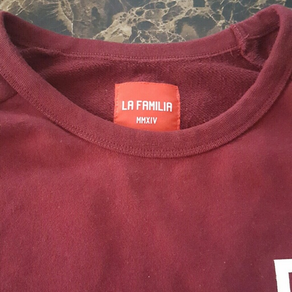 LA FAMILIA // BURGUNDY LIKE NEW