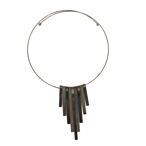 ✨HP✨ Edgy Express Necklace