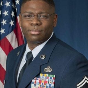 Meet your Posher, Robb