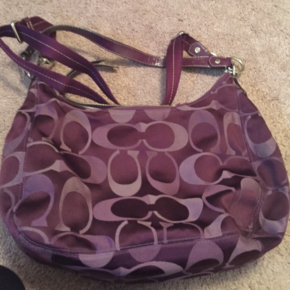 Coach purse - Picture 2 of 4