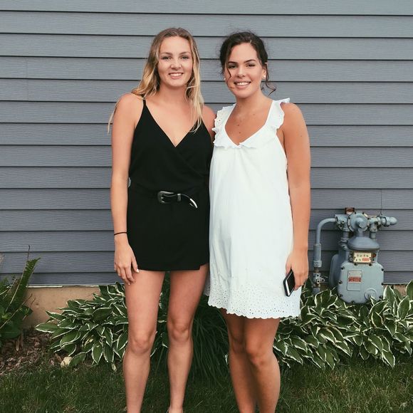 Meet your Posher, Maria - Picture 1 of 1