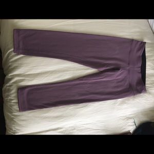 Lulu lemon Capri, reversible