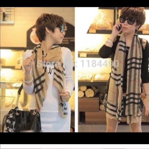 Accessories - BEAUTIFUL SCARF