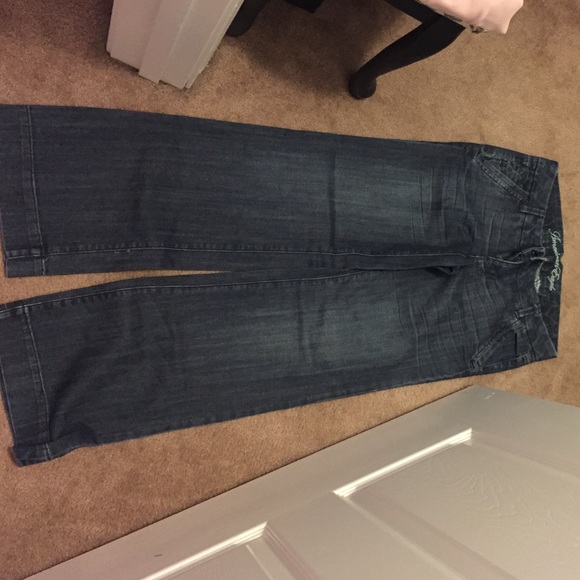 Wide leg blue jeans