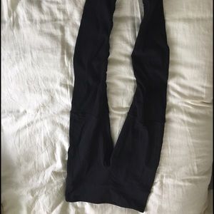 Alo Yoga Goddess Legging