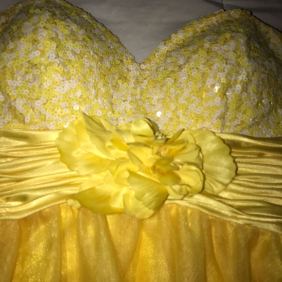 Yellow Tiffany Designs Dress - Picture 2 of 2