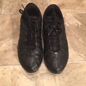 Nike Black Tennis Shoes