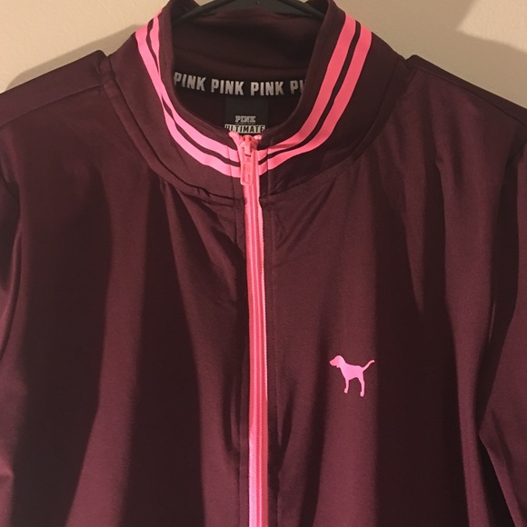 Maroon pink pull over