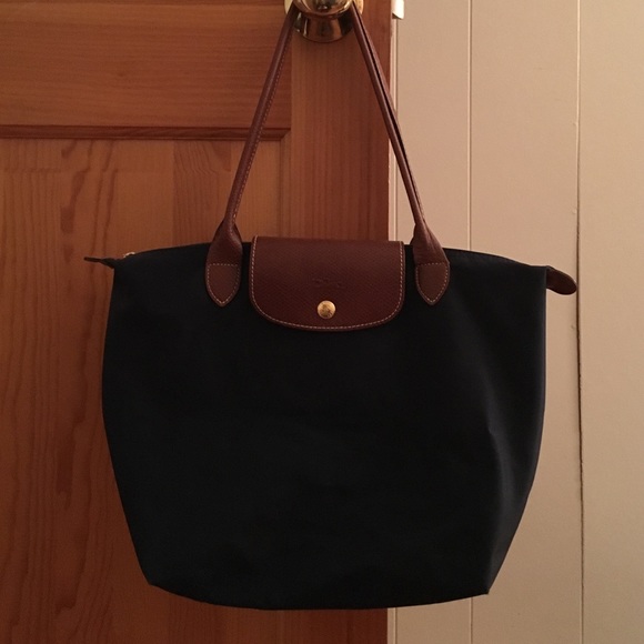 Small Longchamp shoulder purse