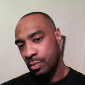 Meet your Posher, Derrick