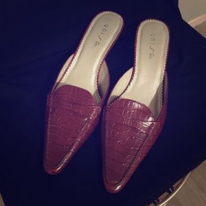 Unisa slip on kitten heel pumps