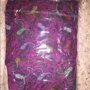 Super 🦄🦄🦄🦄 OS Lularoe octopus leggings.