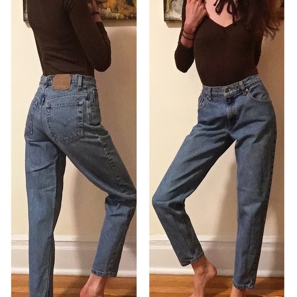 Reformation Denim - 🚫SOLD🚫🎃Vintage Medium Wash Levi's 27🎃
