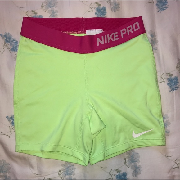 ❗️FLASH SALE❗️Nike Pros Spandex