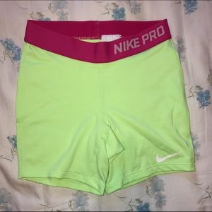 ❗️FLASH SALE❗️Nike Pros Spandex