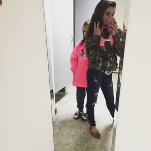 Meet your Posher, Tiffany