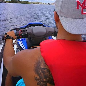 Meet your Posher, Jonathan