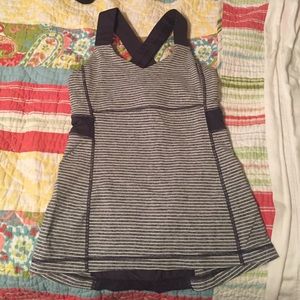 🍋Lulu fitted tank