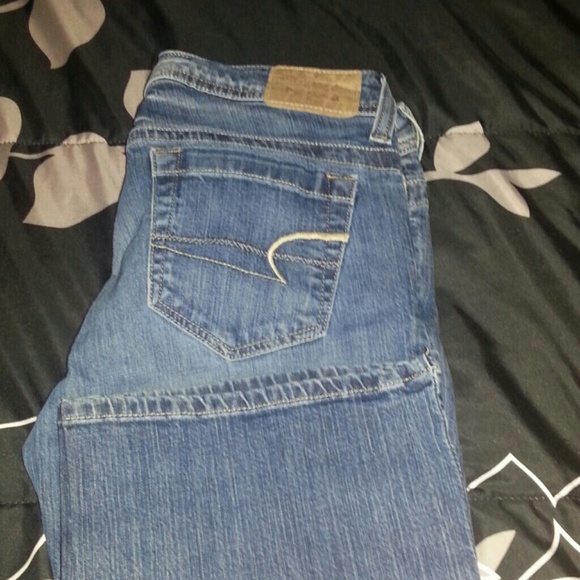 American eagle artist 12 short