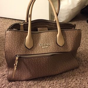 Guess purse