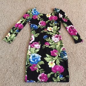 Bodycon flower print dress 🙂