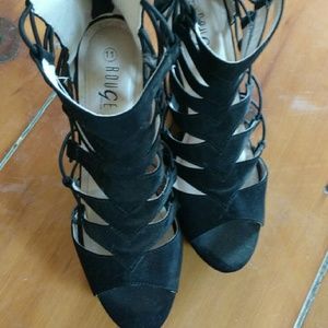 Womens platform shoes