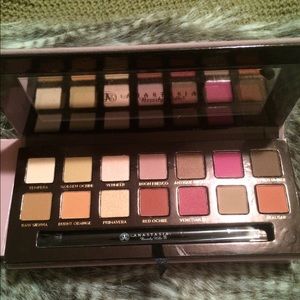Modern Renaissance palette