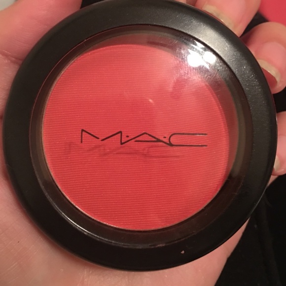 MAC "Devil" Blush