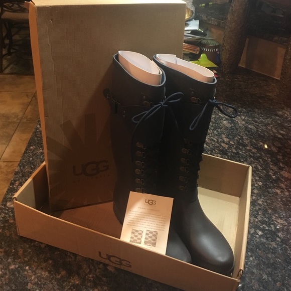 Authentic Ugg Rain boots!