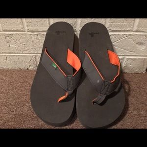 Sanuk sandals